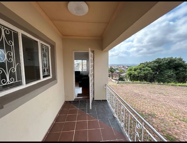 3 BEDROOM FREESTANDING RENTED IN RESERVOIR HILLS